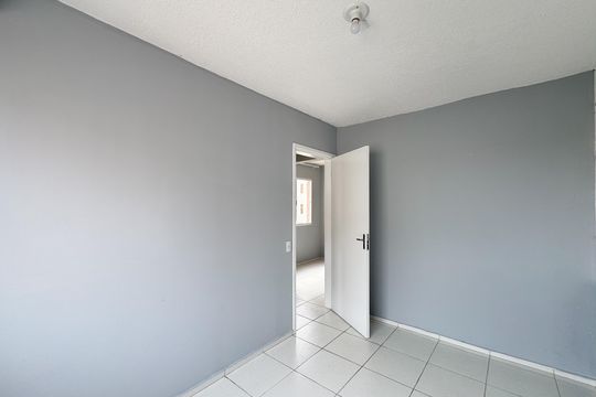 Quarto 2 de apartamento para alugar com 2 quartos, 49m² em Cooperativa, São Bernardo do Campo