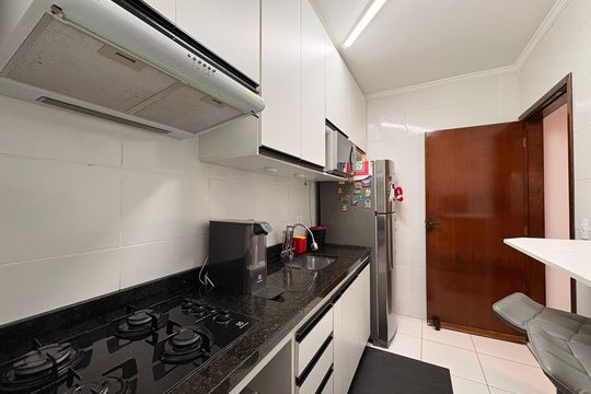 Cozinha de apartamento à venda com 3 quartos, 67m² em Vila Camilópolis, Santo André