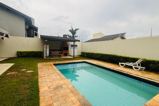Casa à venda com 5 quartos, 249m² em Parque Alto Taquaral, Campinas