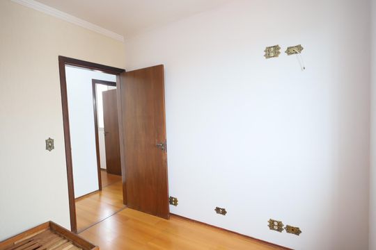 Quarto 2 de apartamento para alugar com 3 quartos, 80m² em Vila Yara, Osasco