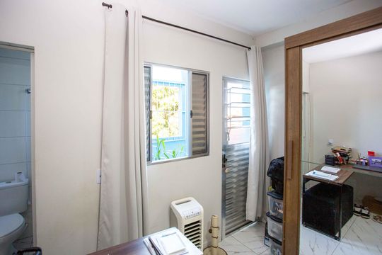 Quarto Suite Casa 2 de casa à venda com 4 quartos, 170m² em Campanário, Diadema