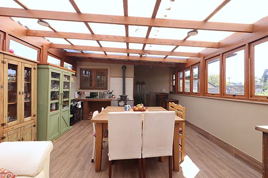 Casa à venda com 4 quartos, 453m² em Jardim Sabará, Porto Alegre