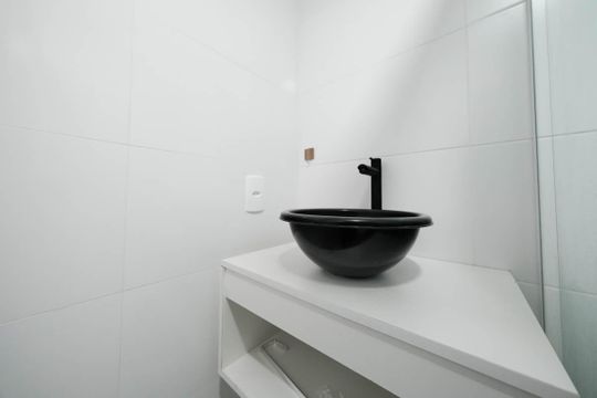 Banheiro de apartamento para alugar com 2 quartos, 37m² em Cidade Patriarca, São Paulo