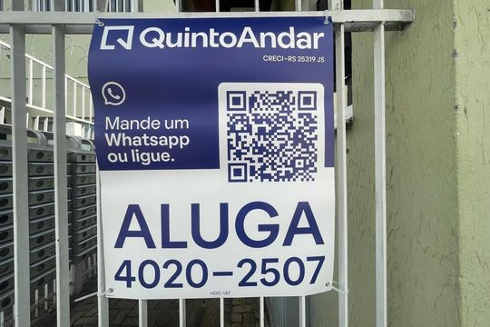 Placa Instalada em 03/09/2026 - Cod.HDIC-187 de apartamento para alugar com 2 quartos, 60m² em Primavera, Novo Hamburgo
