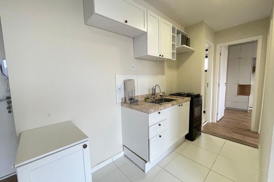 Cozinha de apartamento para alugar com 2 quartos, 37m² em Butantã, São Paulo