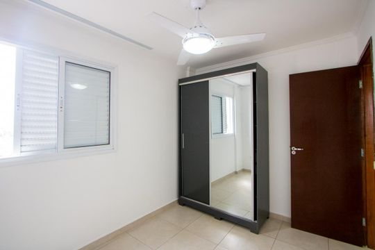 Quarto 1 de apartamento à venda com 2 quartos, 43m² em Santa Maria, São Caetano do Sul