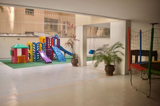 Área comum - Playground de apartamento à venda com 2 quartos, 70m² em Copacabana, Rio de Janeiro