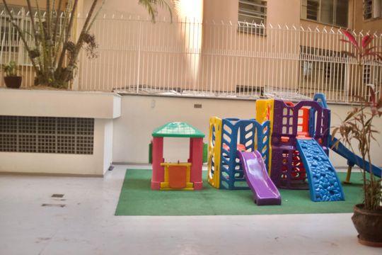 Área comum - Playground de apartamento à venda com 2 quartos, 70m² em Copacabana, Rio de Janeiro