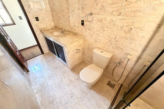 Casa para alugar com 4 quartos, 500m² em Alto da Serra, Petrópolis