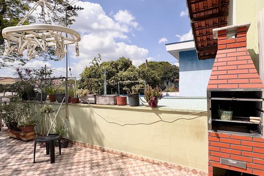 Quintal de casa à venda com 3 quartos, 131m² em Jardim Cidade Pirituba, São Paulo