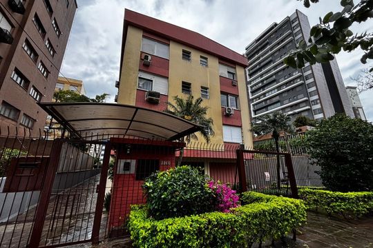 Fachada de apartamento para alugar com 1 quarto, 33m² em Boa Vista, Porto Alegre