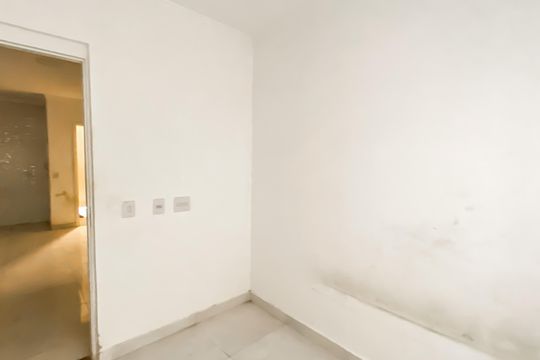 Quarto 1 de apartamento para alugar com 2 quartos, 37m² em Penha de França, São Paulo