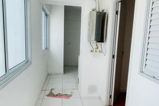 Área de Serviço de apartamento para alugar com 4 quartos, 132m² em Jardim Branca Flor, Embu das Artes
