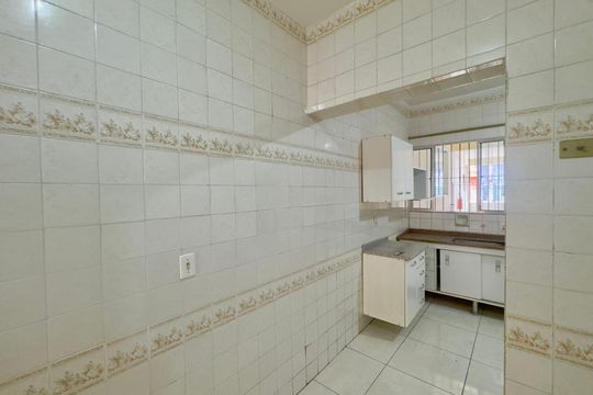 Área de Serviço de casa para alugar com 2 quartos, 148m² em Jardim Katia, Guarulhos