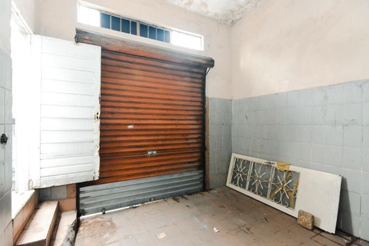 Garagem de casa à venda com 2 quartos, 75m² em Jardim Silvia, Guarulhos