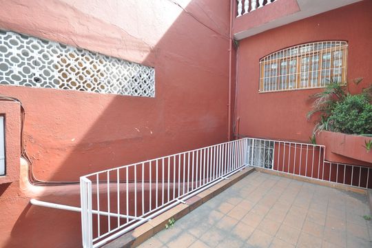 Garagem de casa à venda com 7 quartos, 600m² em Vila Medeiros, São Paulo