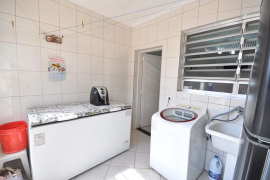 Área de serviço de casa à venda com 7 quartos, 600m² em Vila Medeiros, São Paulo