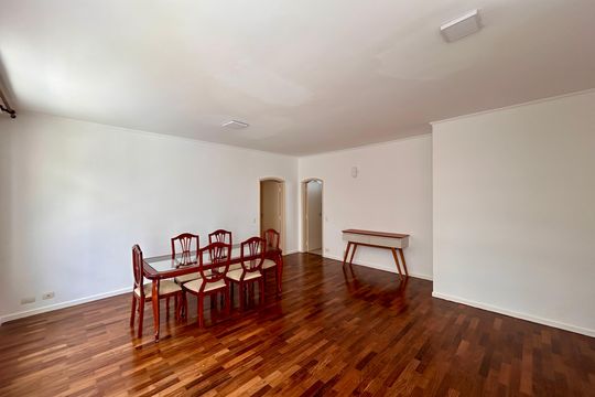 Sala de apartamento para alugar com 3 quartos, 127m² em Vila Sofia, São Paulo