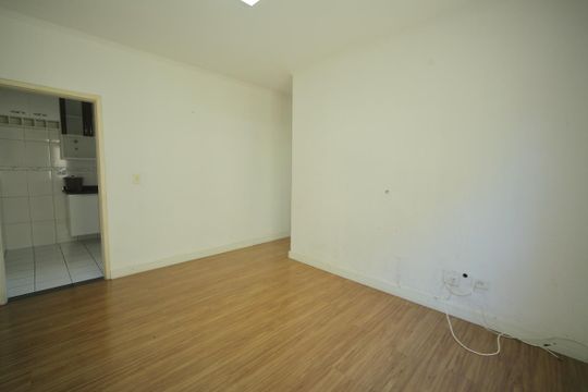Sala de apartamento para alugar com 1 quarto, 54m² em Baeta Neves, São Bernardo do Campo