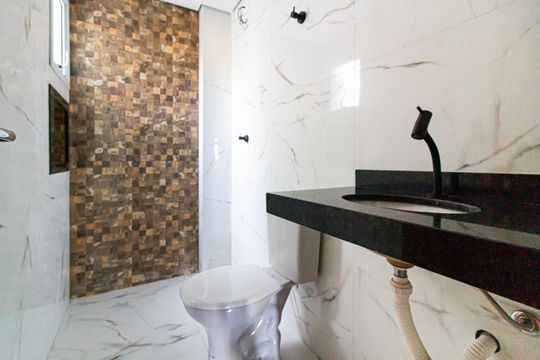 Banheiro de apartamento à venda com 2 quartos, 53m² em Limão, São Paulo