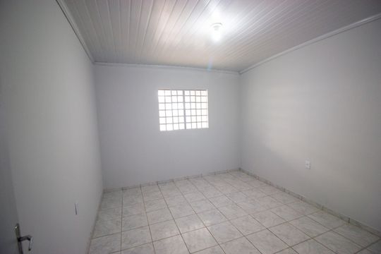 Quarto 4 de casa à venda com 6 quartos, 300m² em Qse 10, Brasília