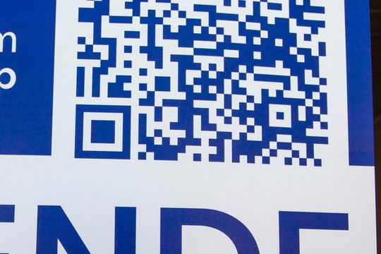 Placa de casa à venda com 6 quartos, 300m² em Qse 10, Brasília