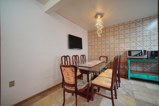 Sala de Jantar/Cozinha  de casa para alugar com 4 quartos, 150m² em João Paulo, Florianópolis