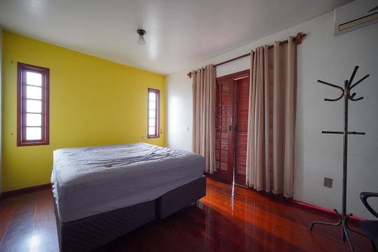 Suíte  de casa para alugar com 4 quartos, 150m² em João Paulo, Florianópolis