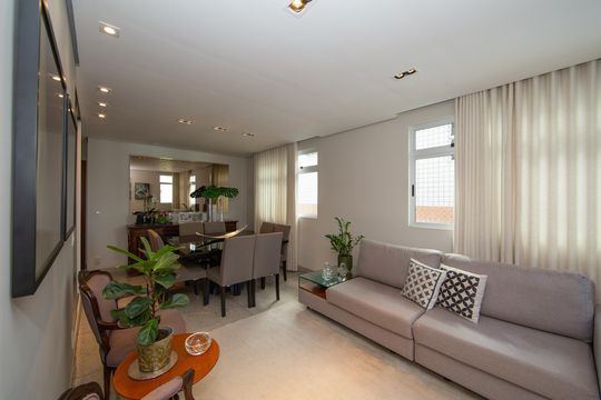 Apartamento à venda com 4 quartos, 145m² em Prado, Belo Horizonte