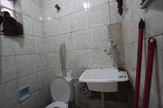 Banheiro - Casa 2 de casa à venda com 6 quartos, 371m² em Jardim Ipanema (cidade Lider), São Paulo