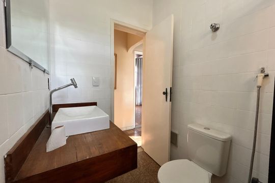 Casa para alugar com 2 quartos, 360m² em Incofindência, Belo Horizonte