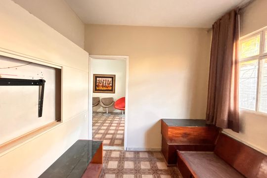 Casa para alugar com 2 quartos, 360m² em Incofindência, Belo Horizonte