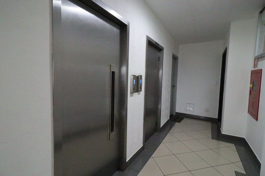 Área comum - Elevadores de apartamento para alugar com 3 quartos, 130m² em Campininha, São Paulo