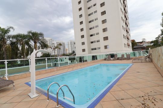 Área comum - Piscina de apartamento para alugar com 3 quartos, 130m² em Campininha, São Paulo