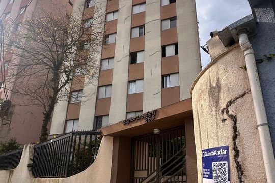 Fachada de apartamento para alugar com 2 quartos, 60m² em Nova Petrópolis, São Bernardo do Campo