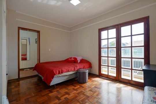 Quarto de casa à venda com 3 quartos, 456m² em Interlagos, São Paulo