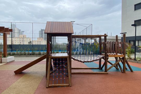 Área comum - Playground de kitnet/studio para alugar com 2 quartos, 39m² em Jaguaribe, Osasco