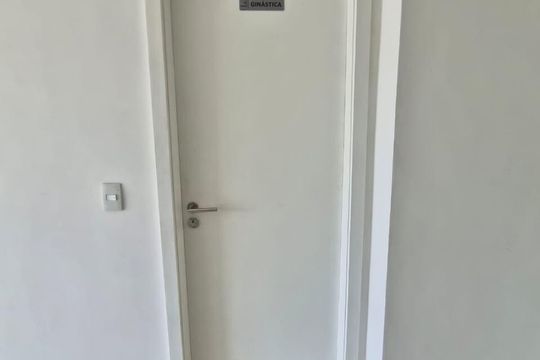 Sala de apartamento para alugar com 2 quartos, 49m² em Conjunto Habitacional Castro Alves, São Paulo