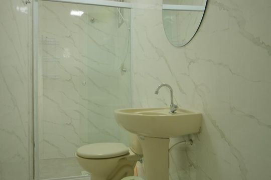 Banheiro de apartamento para alugar com 1 quarto, 50m² em Vila Rica, São Bernardo do Campo