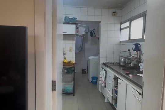 Cozinha de apartamento à venda com 3 quartos, 101m² em Mirandópolis, São Paulo