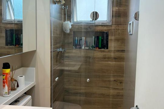 Banheiro de apartamento à venda com 2 quartos, 78m² em Jardim Pereira Leite, São Paulo