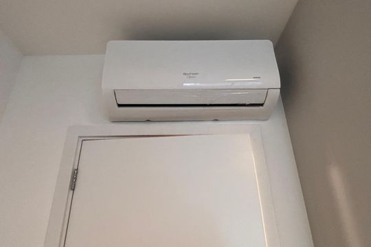 Quarto  de apartamento para alugar com 1 quarto, 53m² em Indianópolis, São Paulo