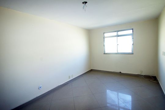 Apartamento à venda com 2 quartos, 48m² em Coelho Neto, Rio de Janeiro
