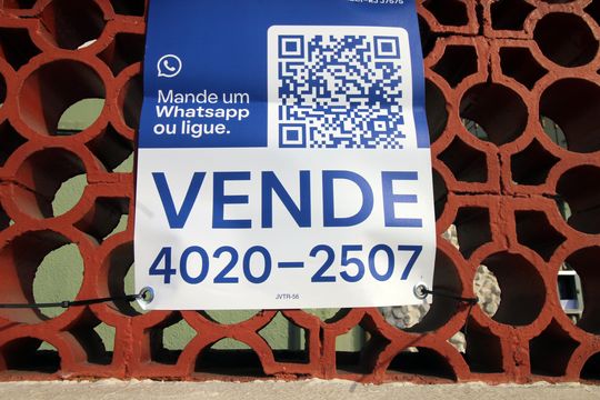 Placa de apartamento à venda com 2 quartos, 48m² em Coelho Neto, Rio de Janeiro