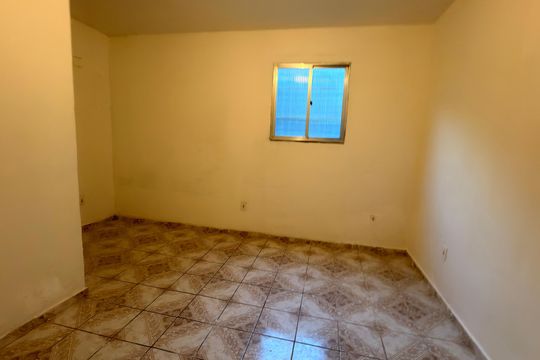 Quarto 2 de apartamento para alugar com 2 quartos, 60m² em Vila São Luis, Duque de Caxias