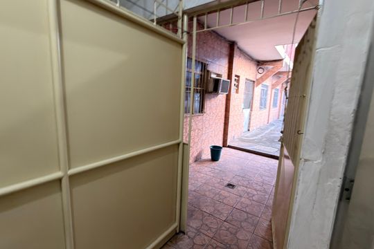 Área de Serviço de apartamento para alugar com 2 quartos, 60m² em Vila São Luis, Duque de Caxias