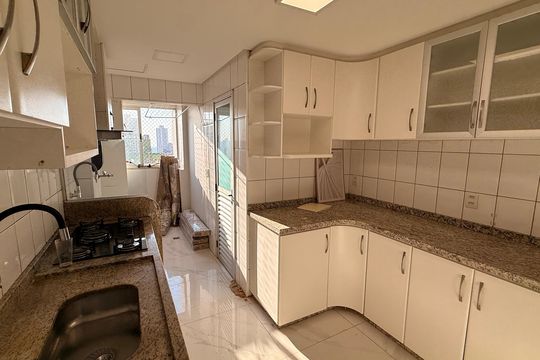 Cozinha de apartamento para alugar com 3 quartos, 95m² em Setor Bela Vista, Goiânia