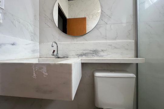 Banheiro Social de apartamento para alugar com 3 quartos, 110m² em Castelo, Belo Horizonte