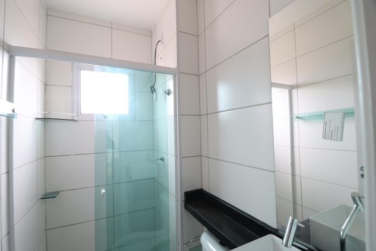Banheiro Cobertura de apartamento para alugar com 2 quartos, 110m² em Laranjeiras, Uberlândia