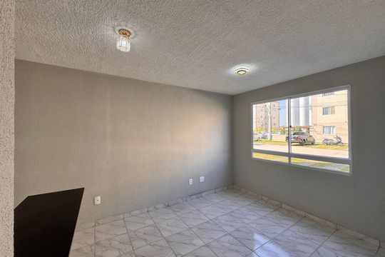 Sala de apartamento à venda com 2 quartos, 43m² em Vargem Pequena, Rio de Janeiro